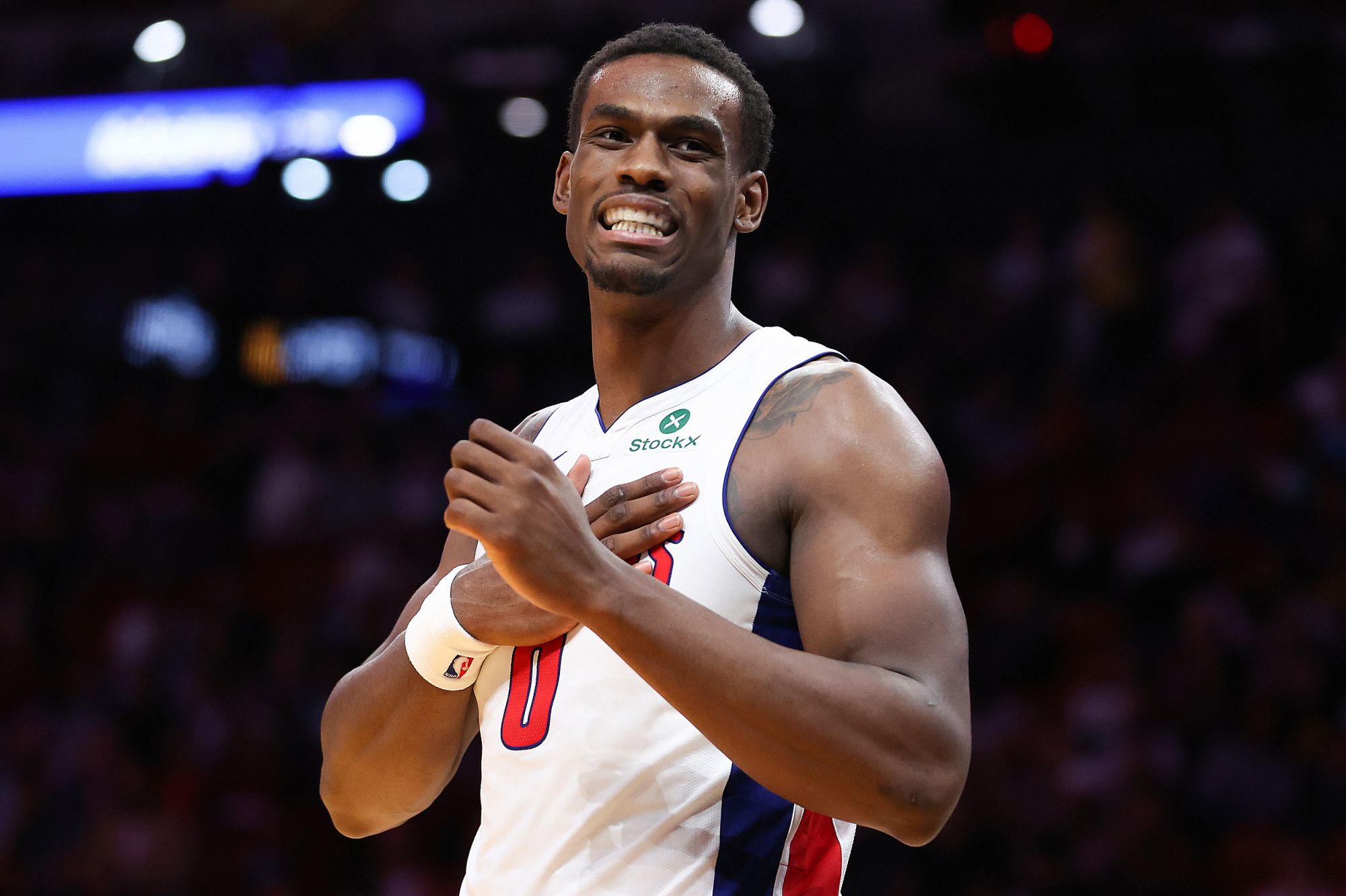 美媒：杜伦22岁前砍下四次双二十，仅次于奥尼尔和霍华德