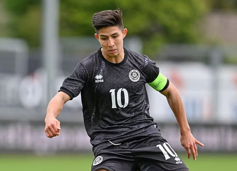 被切尔西预定的小将战比利时破门，成60年来世欧预最年少进球者