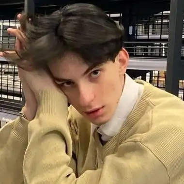 6686体育app首席作者Felicia