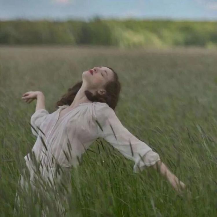 6686体育app金牌作者Ernie