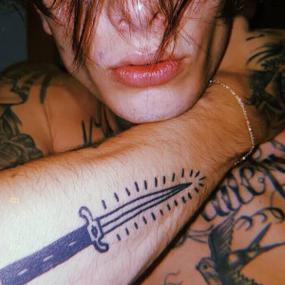 6686体育app官方作者Violet